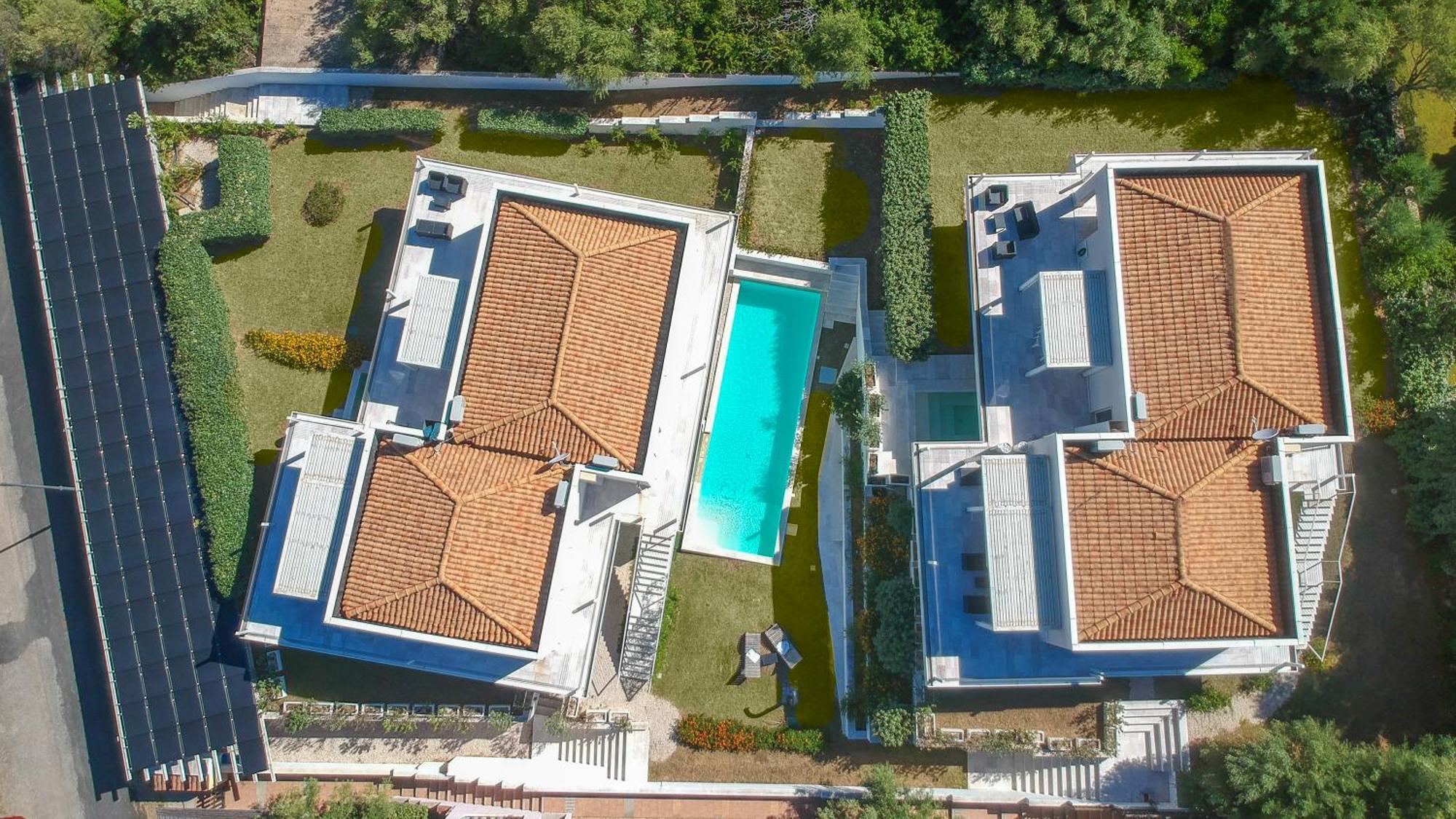 New Stunning Apartment With Parking &Pool! Olbia