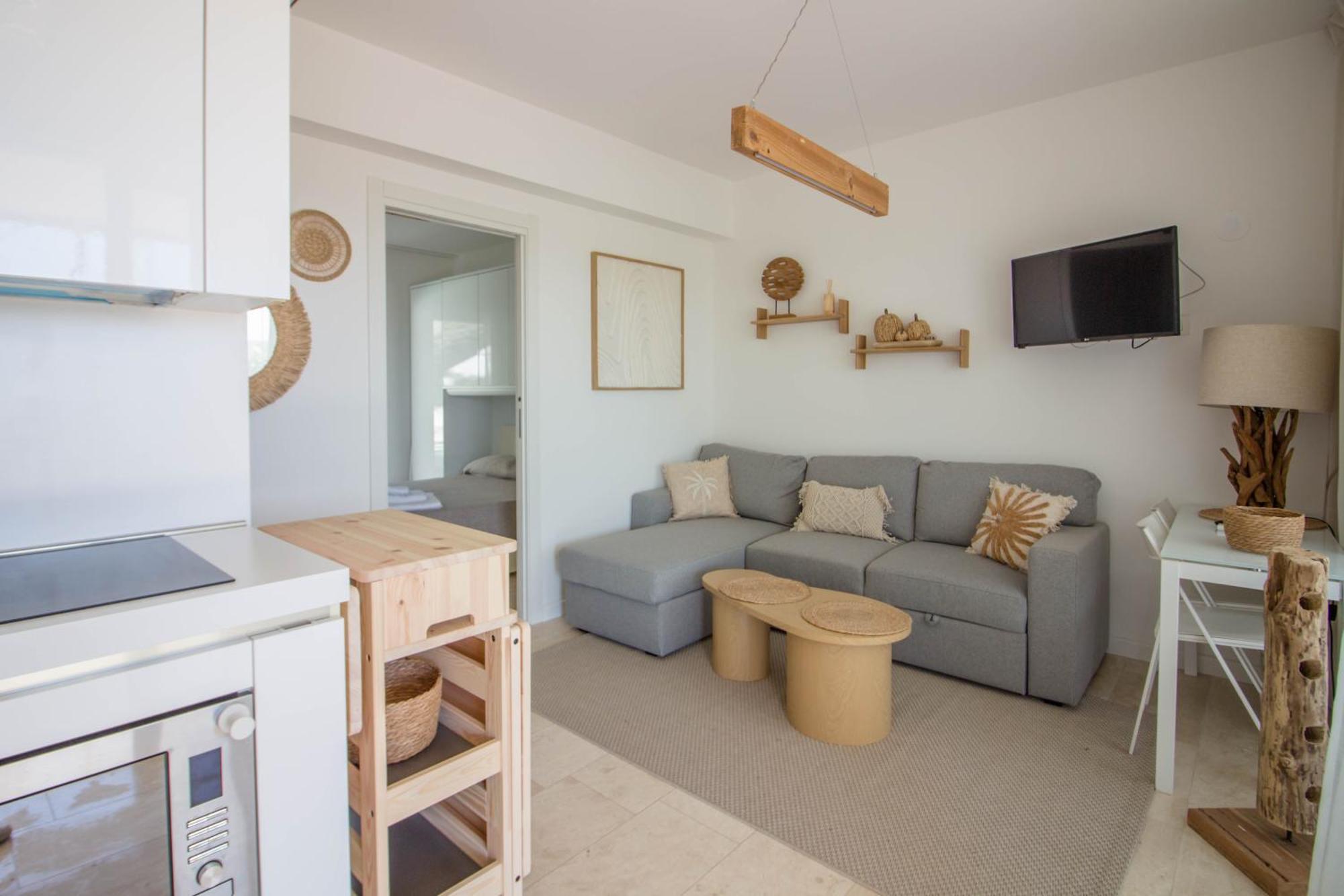 Apartment New Stunning Apartment With Parking &Pool! Olbia