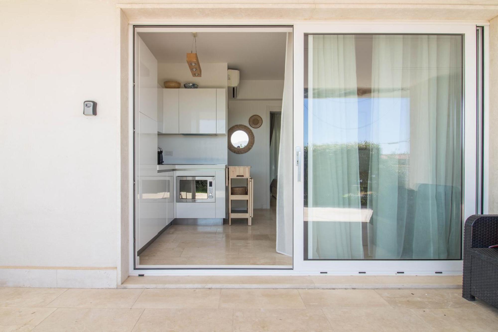 New Stunning Apartment With Parking &Pool! * Olbia